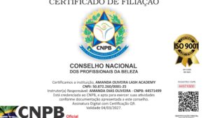 AMANDA OLIVEIRA LASH ACADEMY