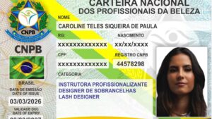 CAROLINE TELES SIQUEIRA DE PAULA