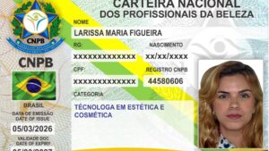 LARISSA MARIA FIGUEIRA