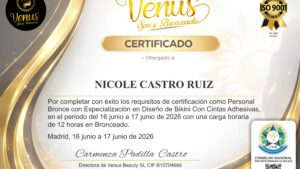 NICOLE CASTRO RUIZ