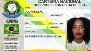 JULIANE LEAL