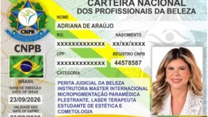 ADRIANA DE ARAÚJO