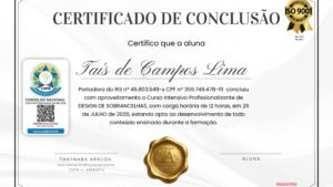 TAÍS DE CAMPOS LIMA
